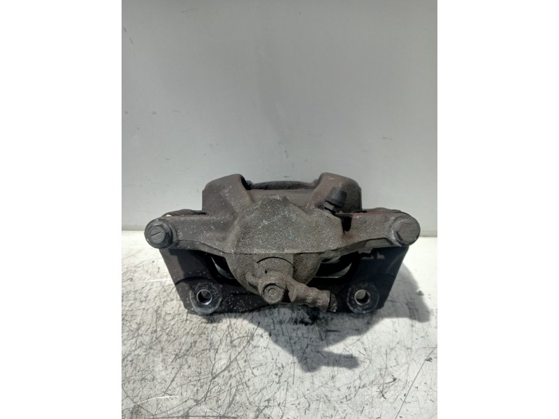 Recambio de pinza freno delantera derecha para toyota verso 2.0 d-4d cat referencia OEM IAM Y04303  
