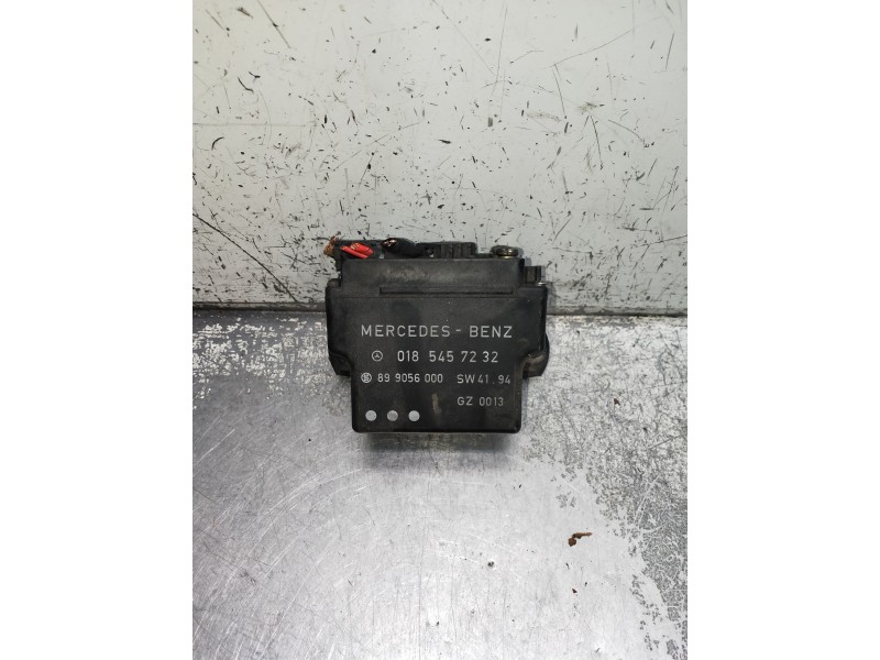 Recambio de caja precalentamiento para mercedes clase c (w202) berlina 250 td (202.128) referencia OEM IAM 0185457232 899056000 