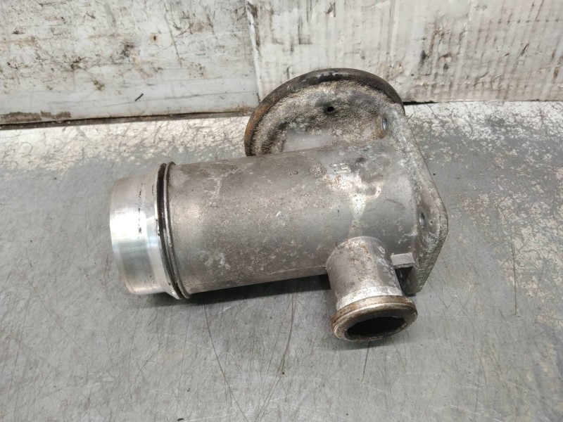 Recambio de valvula egr para bmw serie 3 berlina (e90) 320d referencia OEM IAM 70051200 7792077 