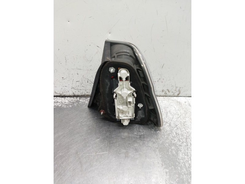 Recambio de piloto trasero izquierdo para bmw serie 3 compact (e46) referencia OEM IAM   