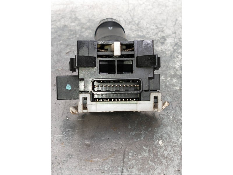 Recambio de mando luces para mitsubishi l 200 (ka0/kb0) 2.5 di-d cat referencia OEM IAM   