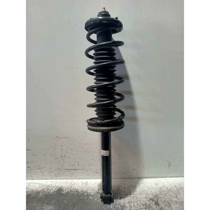 Recambio de amortiguador trasero derecho para honda accord berlina (cg7-9/ch1-7) referencia OEM IAM 52610S84A060 010822 
