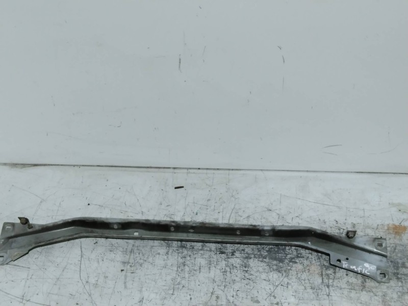 Recambio de panel frontal para renault trafic (desde 5.89) t 1100 referencia OEM IAM   