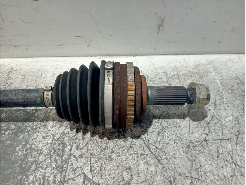 Recambio de transmision delantera izquierda para honda accord berlina (cg7-9/ch1-7) referencia OEM IAM   