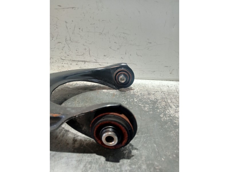 Recambio de brazo suspension superior delantero izquierdo para honda accord berlina (cg7-9/ch1-7) referencia OEM IAM 51460S84A01