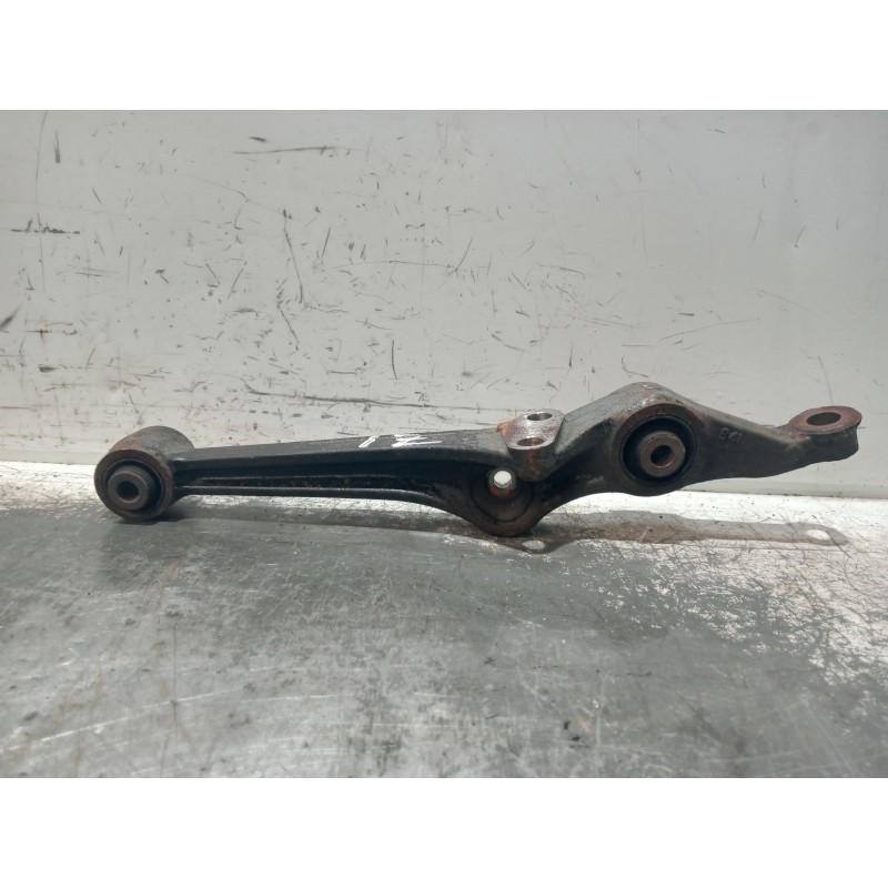 Recambio de brazo suspension inferior delantero izquierdo para honda accord berlina (cg7-9/ch1-7) referencia OEM IAM 51365S84A00