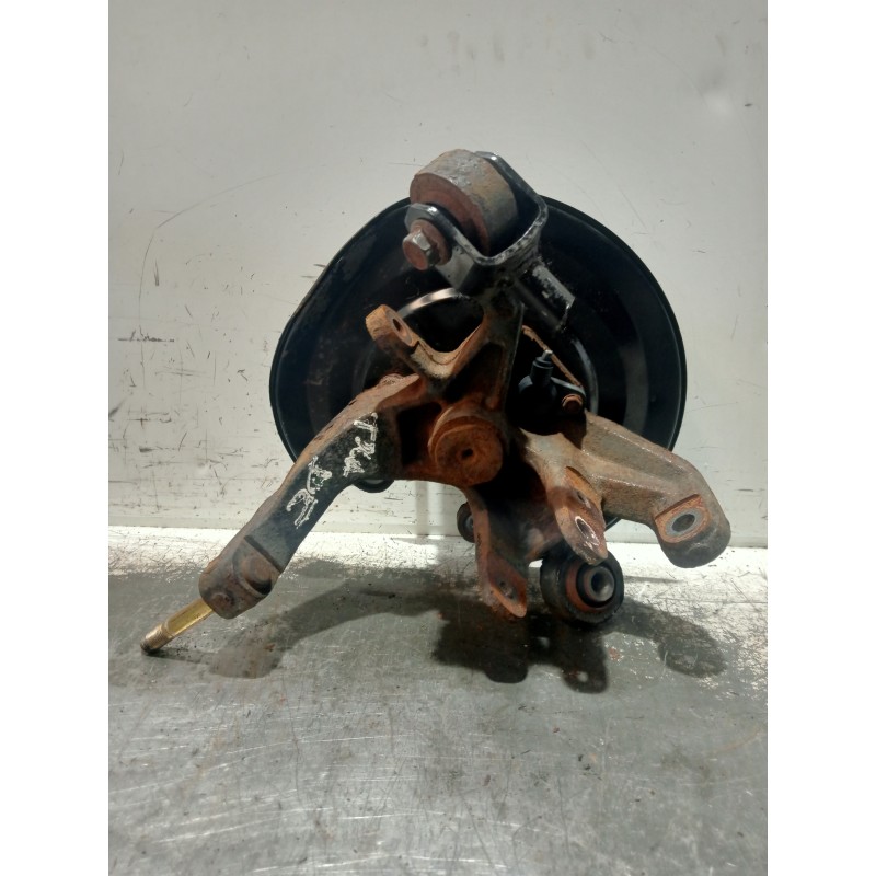 Recambio de mangueta trasera derecha para honda accord berlina (cg7-9/ch1-7) referencia OEM IAM 52210S84A52  