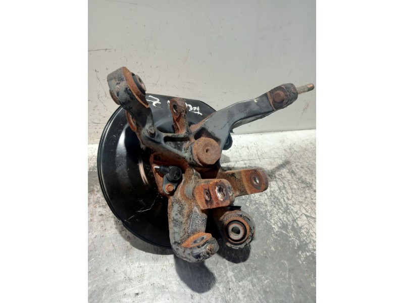 Recambio de mangueta trasera izquierda para honda accord berlina (cg7-9/ch1-7) referencia OEM IAM 52215S84A52  