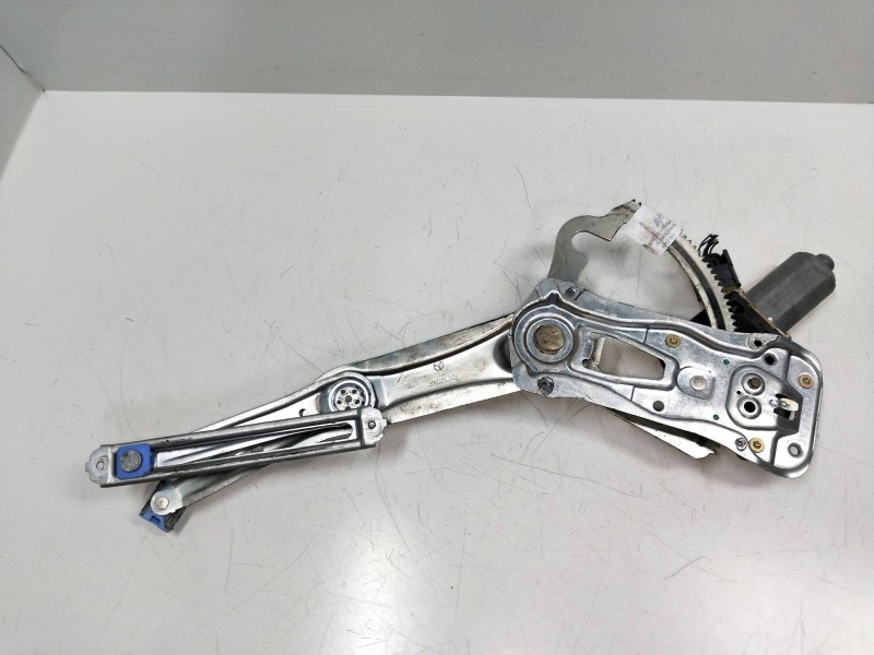 Recambio de elevalunas delantero derecho para mercedes clase clk (w208) coupe 200 compressor (evo) (208.344) referencia OEM IAM 