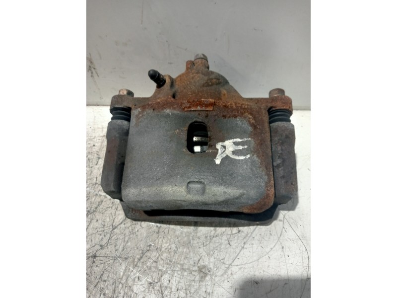 Recambio de pinza freno delantera derecha para honda accord berlina (cg7-9/ch1-7) referencia OEM IAM 45018S84A00 06452S84505RM 