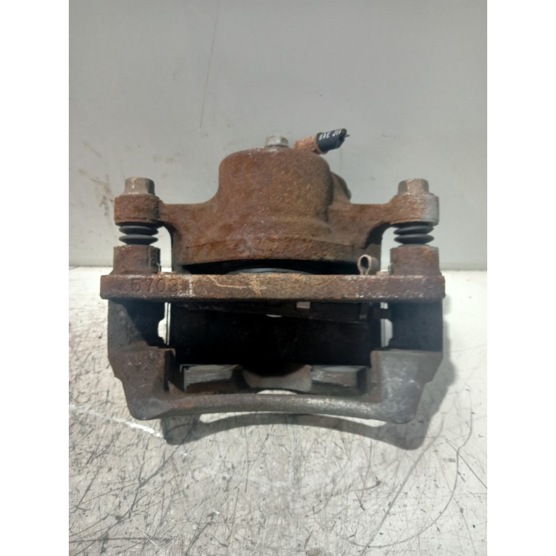Recambio de pinza freno delantera derecha para honda accord berlina (cg7-9/ch1-7) referencia OEM IAM 45018S84A00 06452S84505RM 