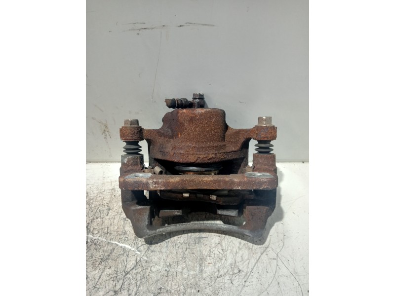 Recambio de pinza freno delantera izquierda para honda accord berlina (cg7-9/ch1-7) referencia OEM IAM 45019S84A00 06453S84505RM