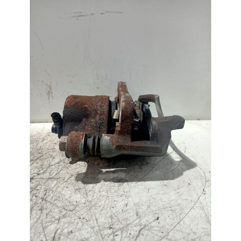 Recambio de pinza freno delantera izquierda para honda accord berlina (cg7-9/ch1-7) referencia OEM IAM 45019S84A00 06453S84505RM