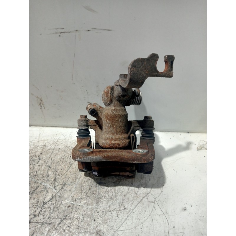 Recambio de pinza freno trasera derecha para honda accord berlina (cg7-9/ch1-7) referencia OEM IAM 43018S84A12  