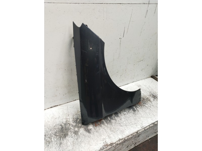 Recambio de aleta delantera derecha para mercedes clase m (w166) referencia OEM IAM   