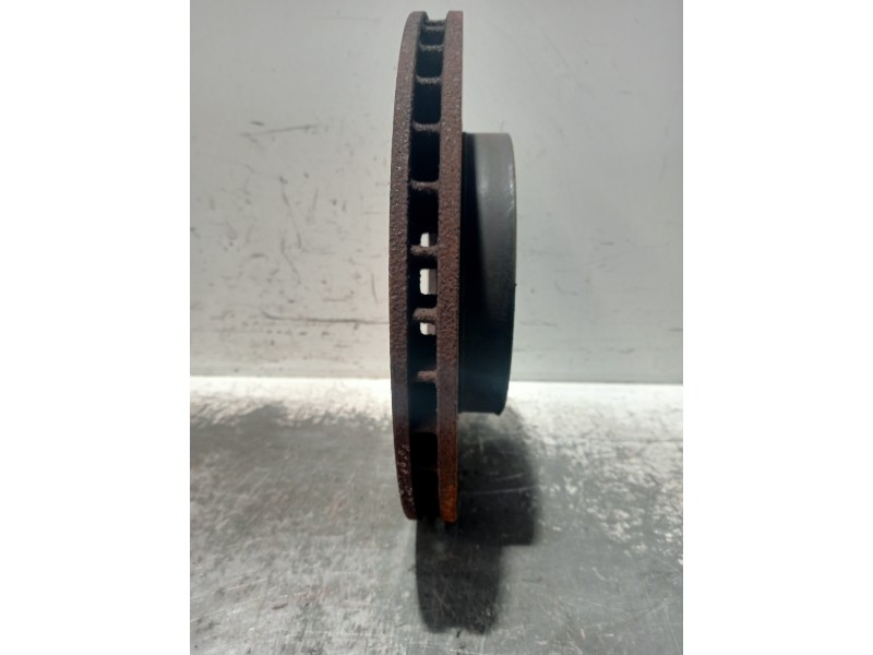 Recambio de disco freno delantero para honda accord berlina (cg7-9/ch1-7) referencia OEM IAM   