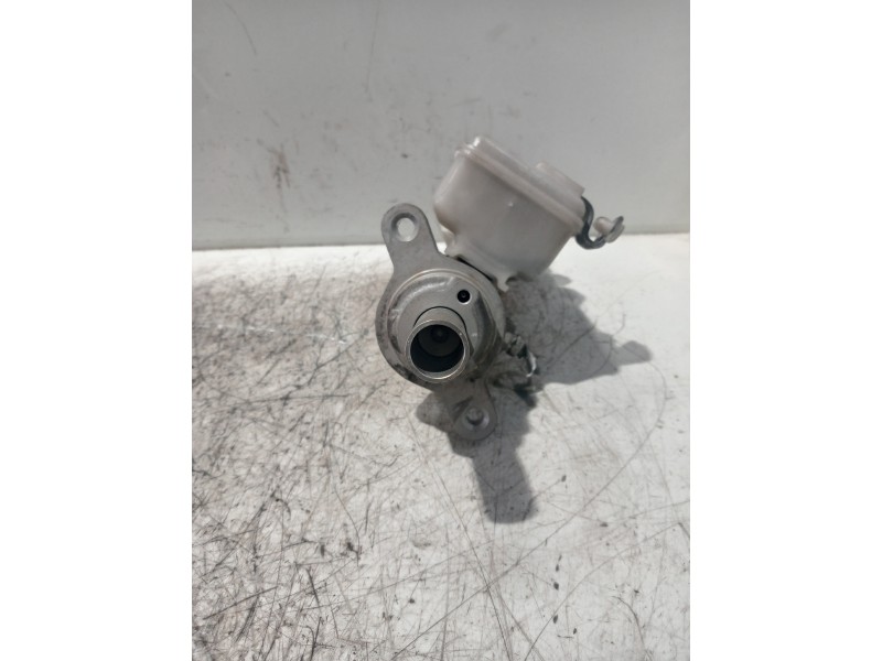 Recambio de bomba freno para toyota verso 2.0 d-4d cat referencia OEM IAM 0204255239 0204Y24451 