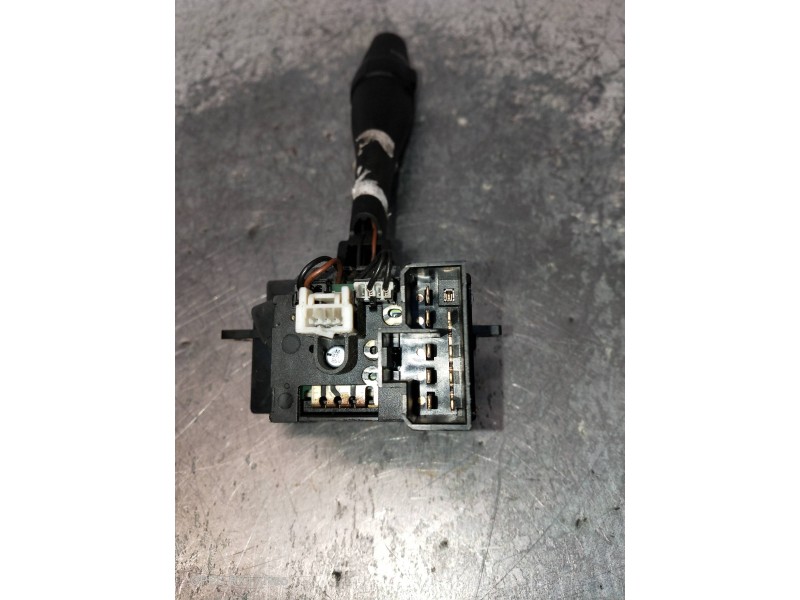 Recambio de mando limpia para nissan almera (n16/e) ambience referencia OEM IAM 257SA54394781E  