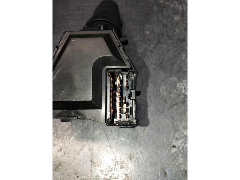 Recambio de mando limpia para nissan almera (n16/e) visia referencia OEM IAM 25260AV770  