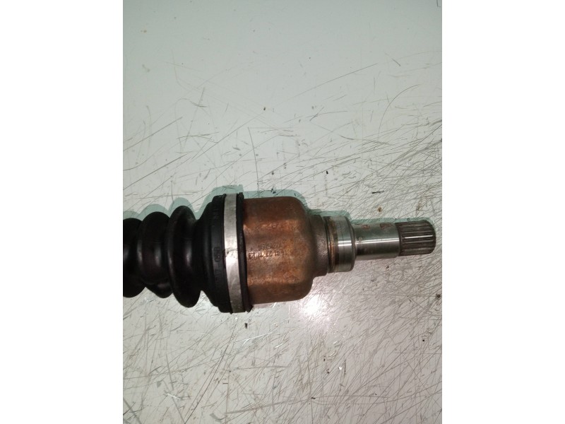 Recambio de transmision delantera izquierda para peugeot 208 like referencia OEM IAM 9803959580  