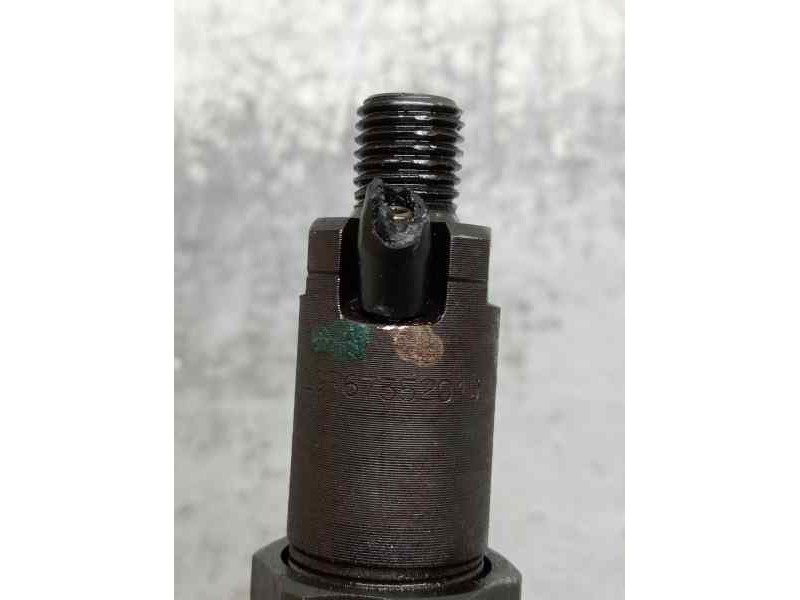 Recambio de inyector para citroen zx 1.9 d referencia OEM IAM LCR6735201D  LUCAS