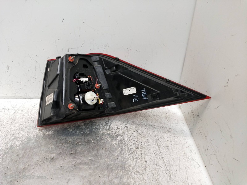 Recambio de piloto trasero izquierdo para mercedes clase m (w166) referencia OEM IAM A1669063301  