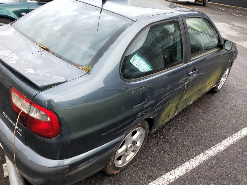 seat cordoba berlina (6k2) del año 2000