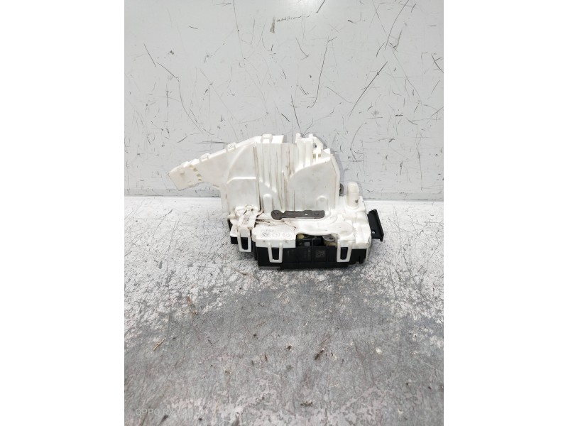 Recambio de motor cierre centralizado delantero izquierdo para mercedes clase m (w166) referencia OEM IAM A1667200135  5P