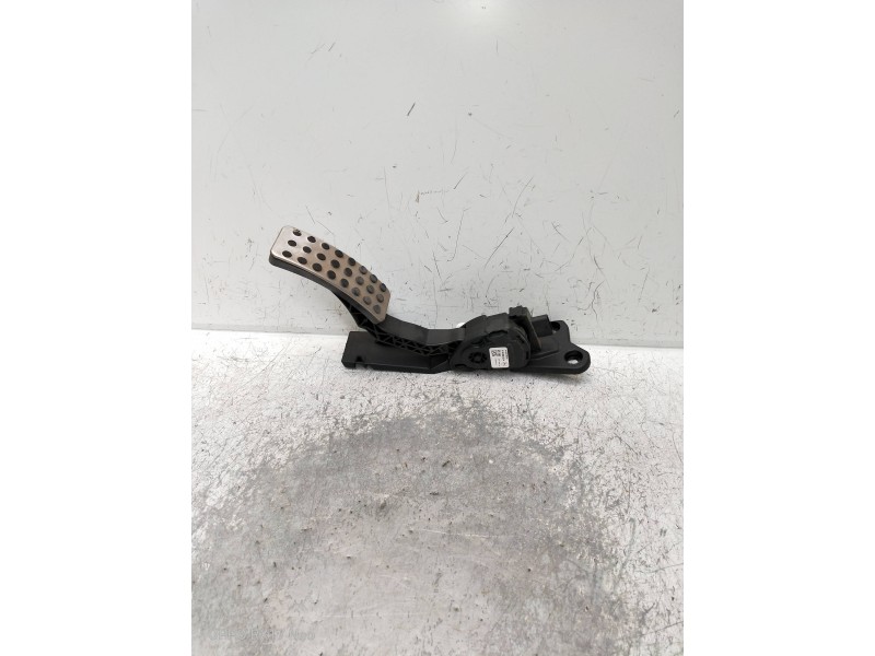Recambio de potenciometro pedal para mercedes clase m (w166) referencia OEM IAM A1663000204 6PV93396602 