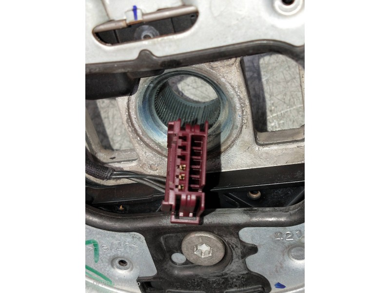 Recambio de volante para mercedes clase m (w166) referencia OEM IAM A1664609603  