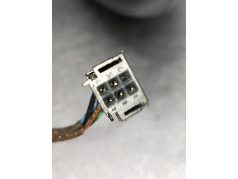 Recambio de retrovisor izquierdo para citroen c4 berlina collection referencia OEM IAM ELÉCTRICO 2 ENCHUFES 2-5 CABLES