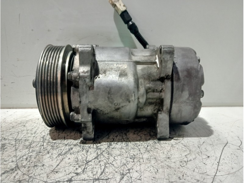Recambio de compresor aire acondicionado para peugeot expert kombi referencia OEM IAM 9640486480 SD7V16 