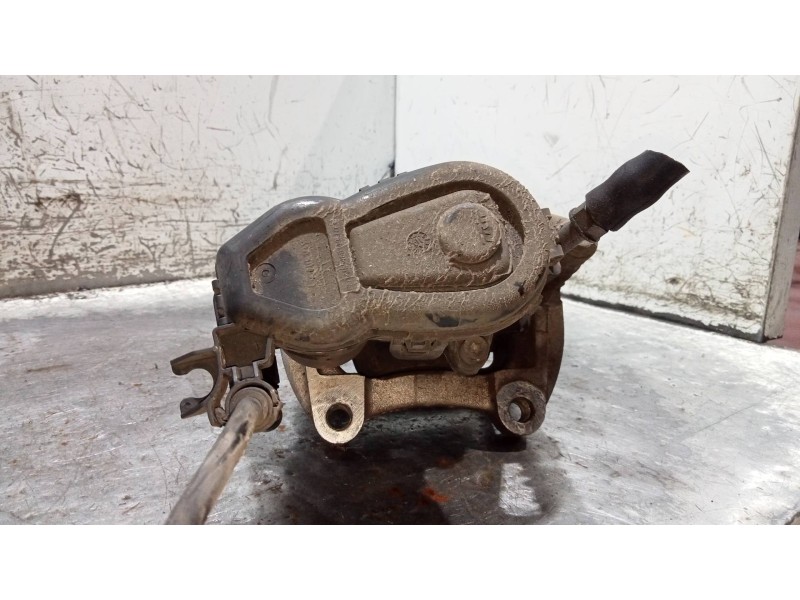 Recambio de pinza freno trasera derecha para mercedes clase b (w246) b 180 cdi be (246.200) referencia OEM IAM   