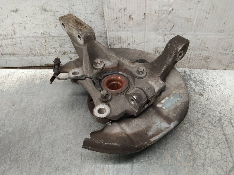 Recambio de mangueta delantera derecha para saab 9-3 sport hatch 1.9 tid linear sport referencia OEM IAM   
