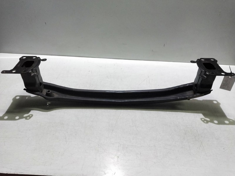 Recambio de refuerzo paragolpes delantero para seat leon (1p1) 1.4 16v tsi referencia OEM IAM   