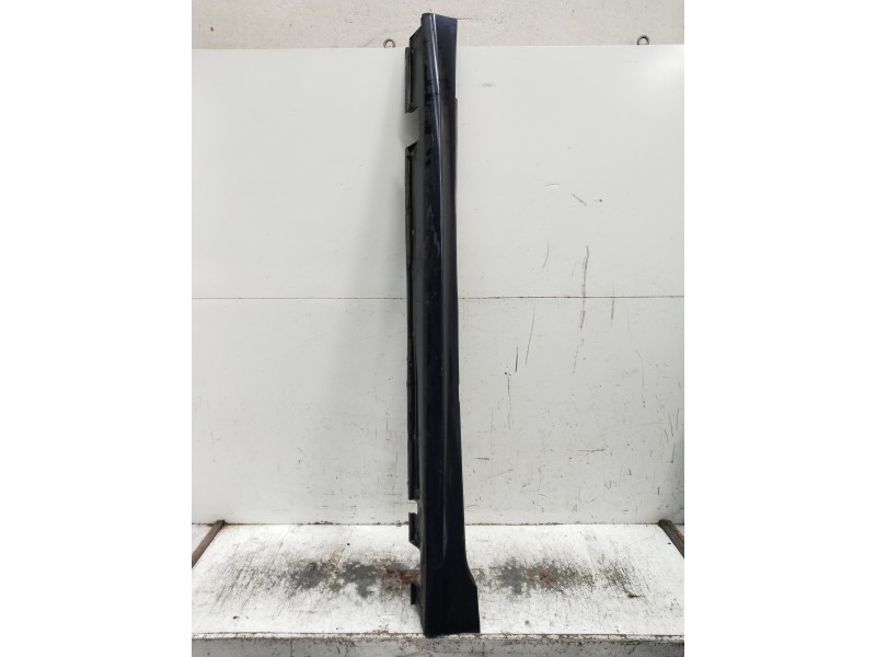 Recambio de faldon lateral para bmw serie 5 touring (e61) referencia OEM IAM   IZQUIERDO