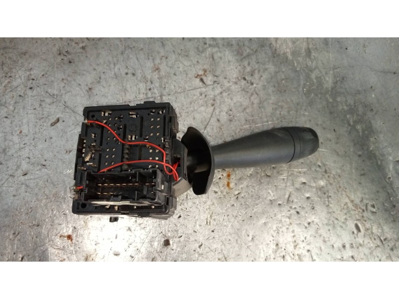 Recambio de mando limpia para dacia dokker ambiance referencia OEM IAM   