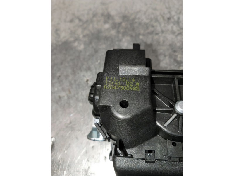 Recambio de motor cierre centralizado porton para mercedes clase c (w205) lim. referencia OEM IAM A2047500485  