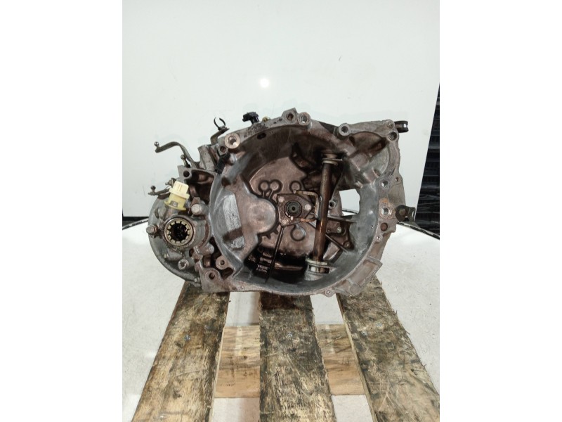 Recambio de caja cambios para peugeot 306 break boulebard referencia OEM IAM 20TD93 2672583A 5V