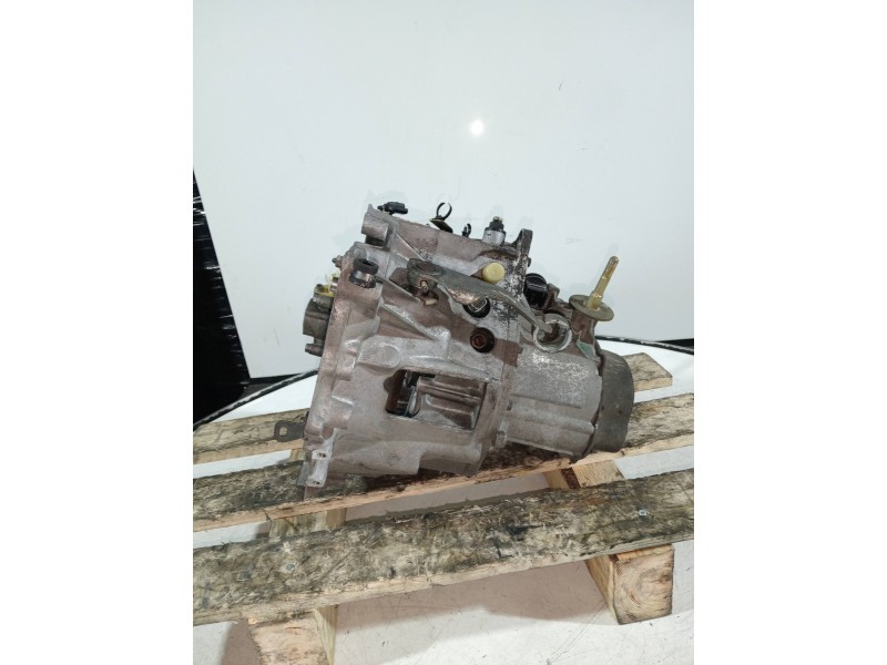 Recambio de caja cambios para peugeot 306 break boulebard referencia OEM IAM 20TD93 2672583A 5V