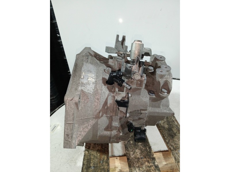 Recambio de caja cambios para opel insignia berlina 2.0 16v cdti referencia OEM IAM F40  6V