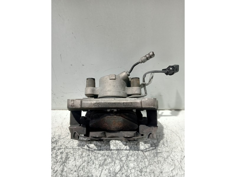 Recambio de pinza freno delantera izquierda para audi a4 avant (8wd) referencia OEM IAM 8W05DH  