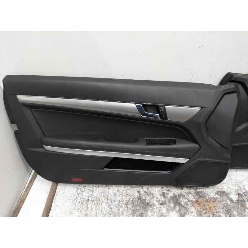 Recambio de juego asientos completo para mercedes clase clk (w207) coupe 350 cdi be prime edition (207.322) referencia OEM IAM V