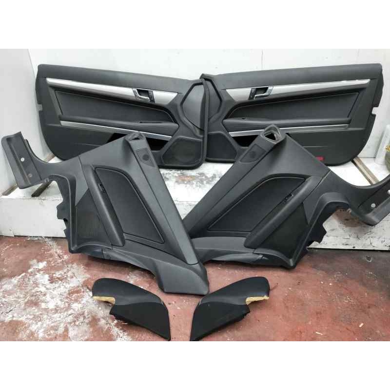 Recambio de juego asientos completo para mercedes clase clk (w207) coupe 350 cdi be prime edition (207.322) referencia OEM IAM V