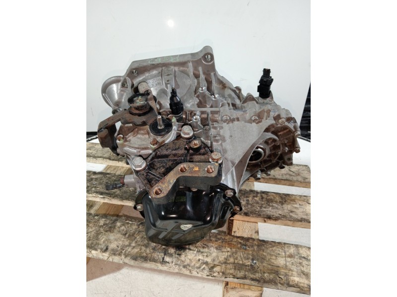 Recambio de caja cambios para hyundai i20 referencia OEM IAM TAM5B PG 89153252 5V