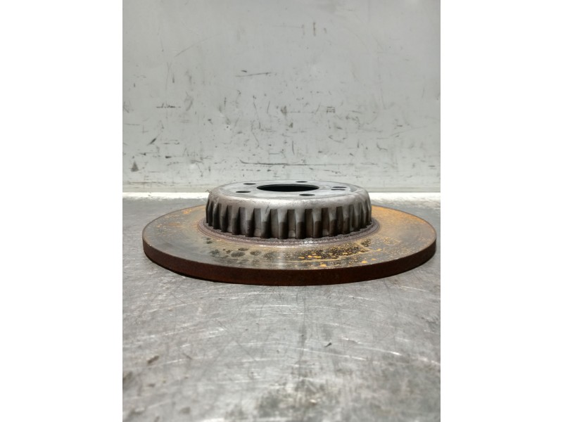 Recambio de disco freno trasero para mercedes clase c (w205) lim. referencia OEM IAM A0004230512  