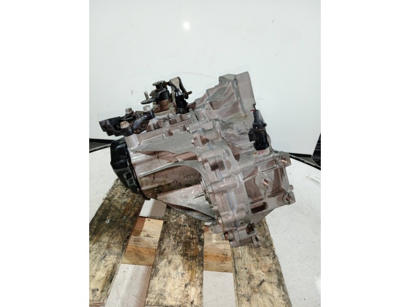 Recambio de caja cambios para hyundai i20 referencia OEM IAM TAM5B PG 89153252 5V