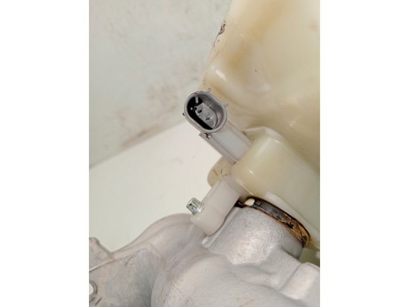 Recambio de bomba freno para mercedes clase m (w166) referencia OEM IAM 32668086  