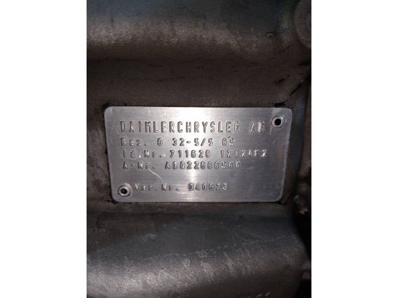 Recambio de caja cambios para mercedes sprinter 02.00  caja cerrada referencia OEM IAM A9022600500 711620 1212482 5V