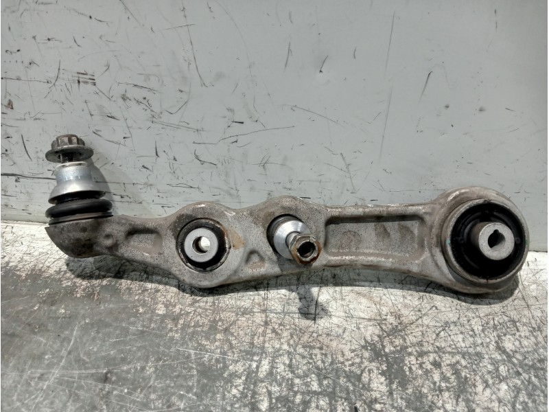 Recambio de brazo suspension inferior delantero izquierdo para mercedes clase c (w205) lim. referencia OEM IAM 20507LI  